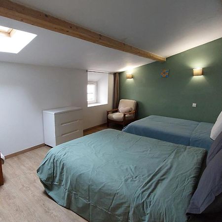 Le Duplex Sigeannais Apartment Екстериор снимка